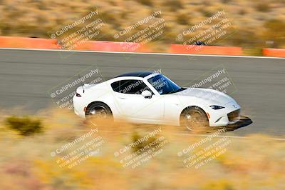 media/Nov-16-2024-Extreme Speed (Sat) [[6587d07cc4]]/Gold Group/Session 3 (The Bowl)/